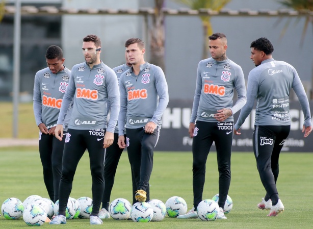 Luan pode desfalcar o Corinthians em Dérbi da próxima quinta-feira