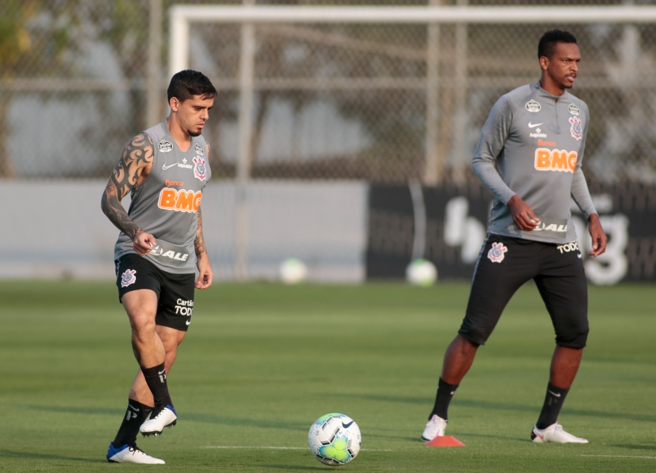 Fagner e J so as esperanas do Corinthians para o clssico desta quinta-feira
