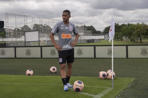 Madson teve sua chegada ao Oeste oficializada