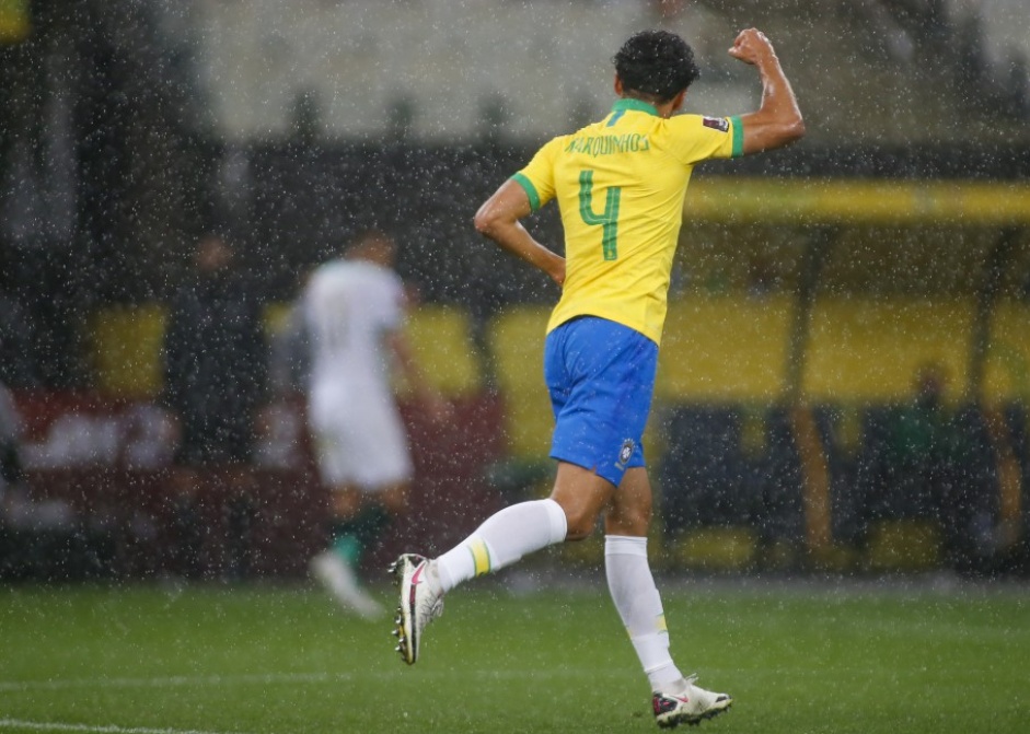 Marquinhos abriu o placar para o Brasil na goleada sobre a Bolvia