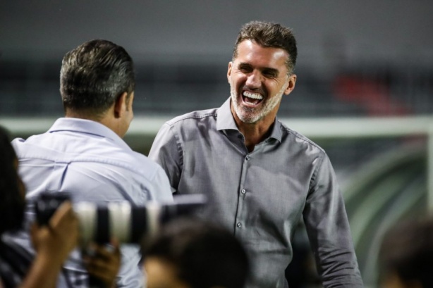 Mancini tenta salvar o Corinthians do rebaixamento no Brasileiro