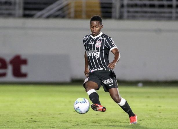 Ao total, Cazares atuou 170 minutos diante de Atl�tico-GO, Red Bull Bragantino, Santos, Cear�, Athl�tico-PR e Flamengo