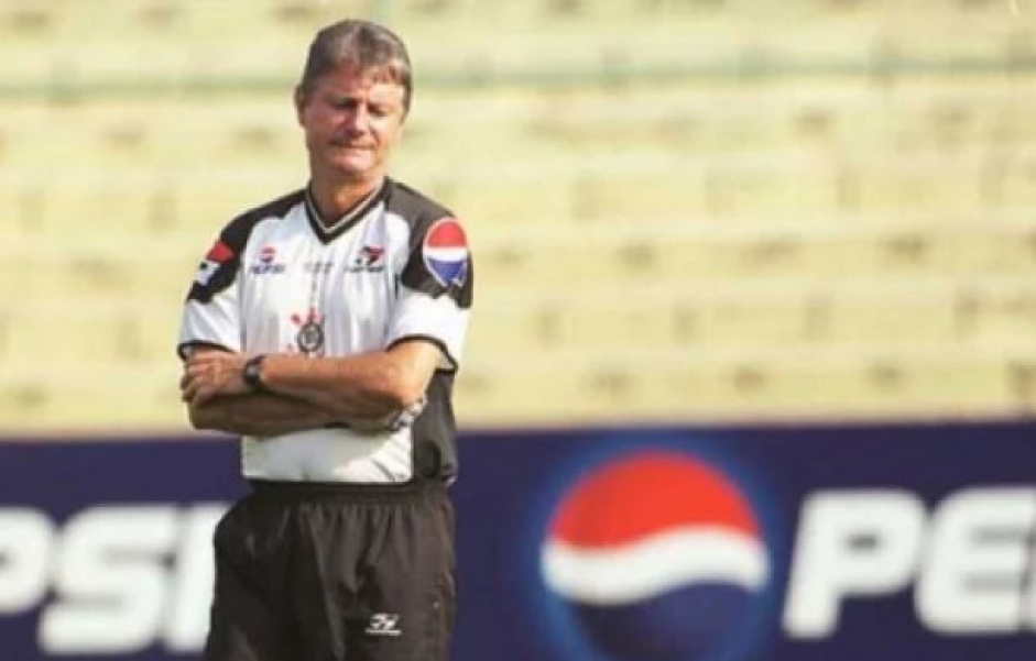 Candinho salvou o Corinthians do rebaixamento em 1997