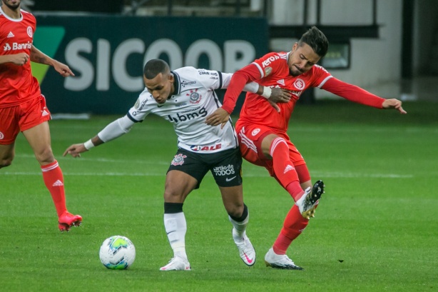 Corinthians venceu o Internacional neste s�bado