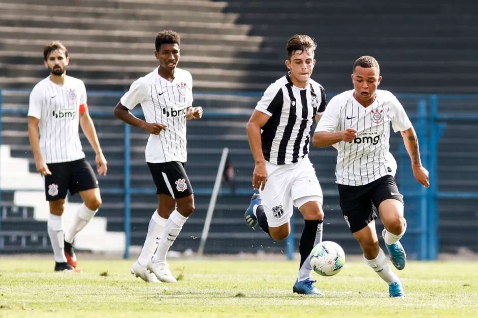 Corinthians e Cear ficam no empate por 1 a 1 no Parque So Jorge