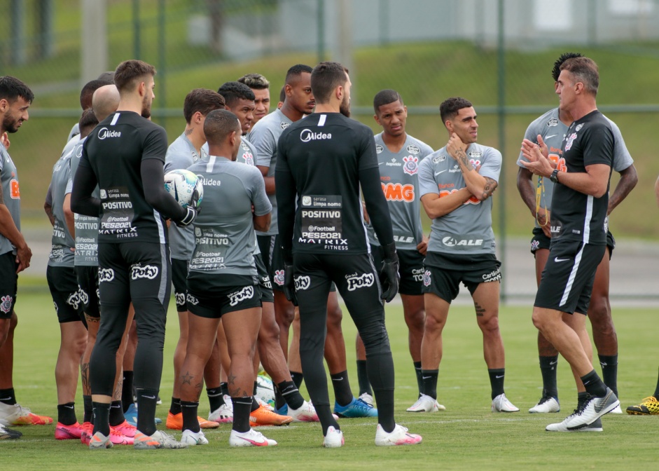 Corinthians treinou no CT do Coimbra, na Grande Belo Horizonte