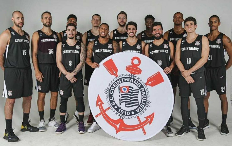 Elenco do Corinthians inicia a disputa do NBB na prxima quinta-feira