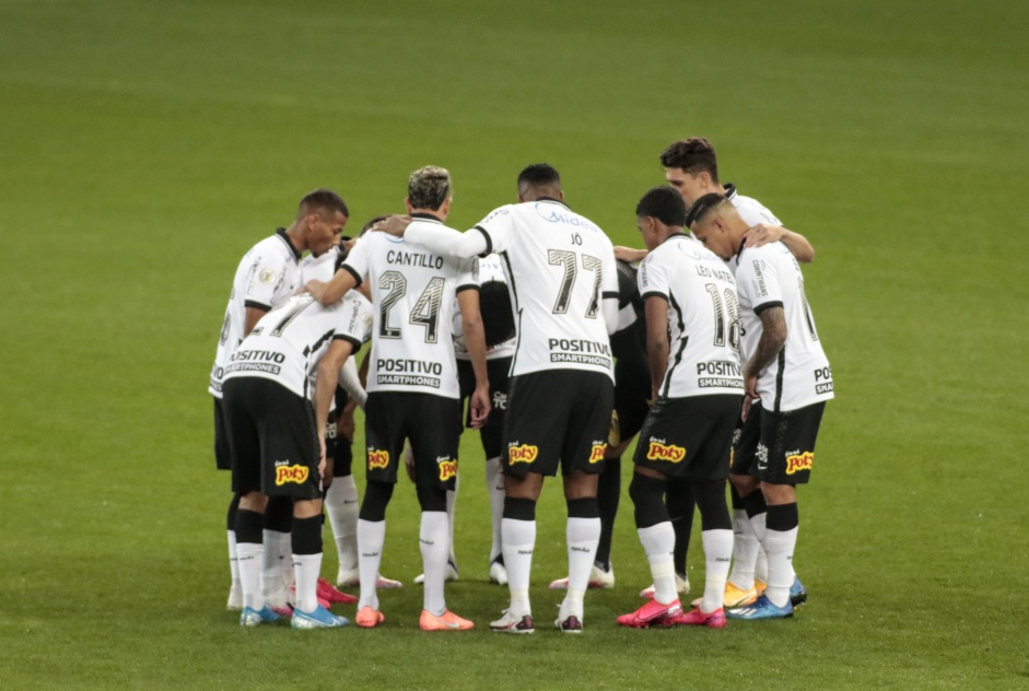 Corinthians e Atltico-MG faro ao contra o racismo neste sbado