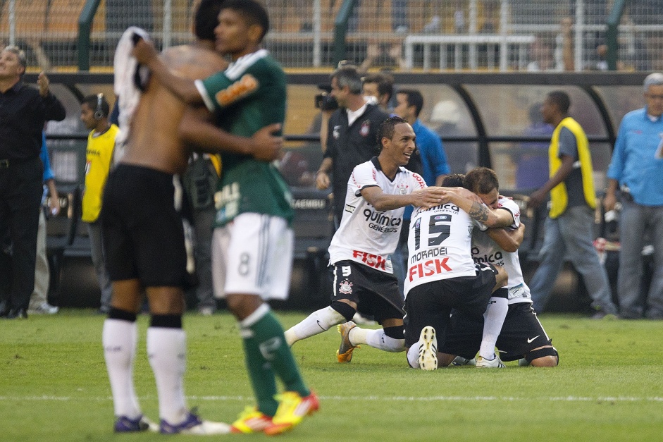 Corinthians empatou com Palmeiras na ltima rodada do Brasileiro 2011 e garantiu seu quinto ttulo nacional