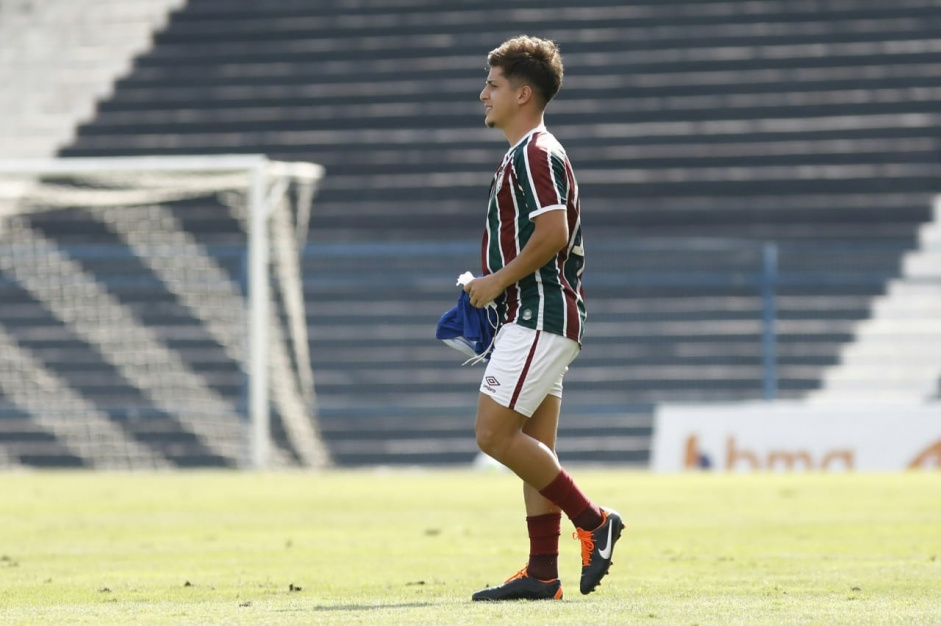 Matheus Cassini foi reserva do Fluminense no duelo com o Corinthians, nesta quinta, pelo Brasileiro de Aspirantes
