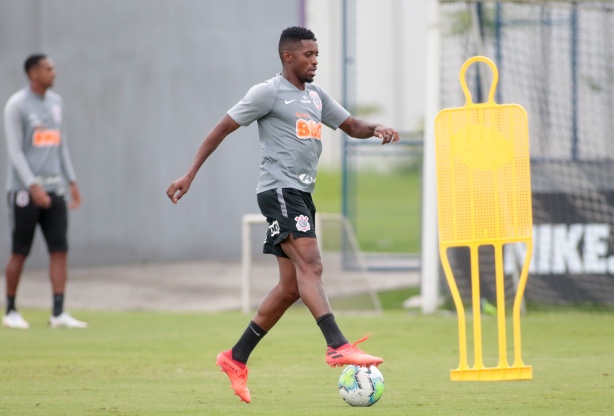 Jonathan Cafu n�o entrou em campo pelo Corinthians nos �ltimos tr�s jogos da equipe