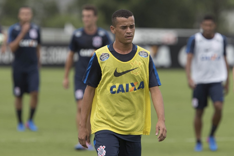 Luidy nunca entrou em campo pelo Corinthians; atacante fez alguns treinos no incio de 2017 e foi emprestado na sequncia