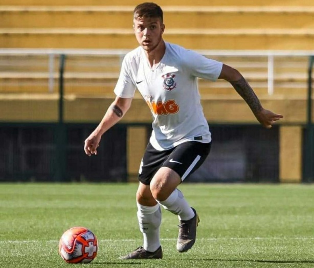 Ex-Sub-23, PC move a��o contra o Corinthians