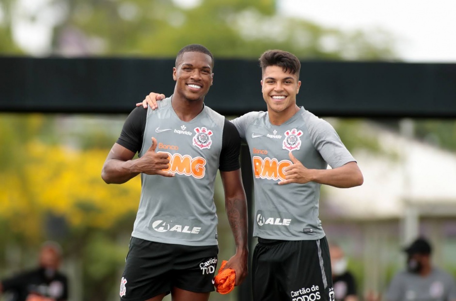 Com apenas uma vitória no últimos cinco jogos, Botafogo visita Timão