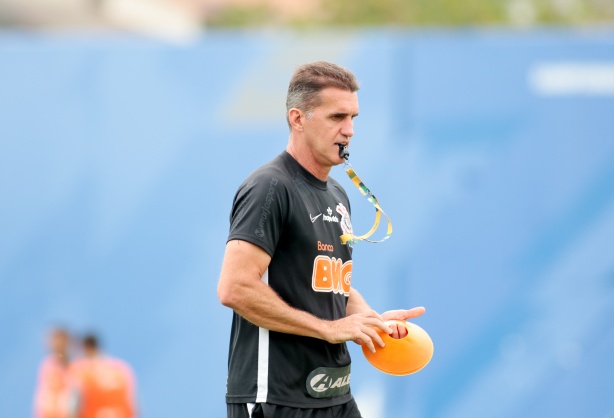 Primeiro compromisso de Mancini no ano ser� contra o Fluminense, nesta quarta-feira
