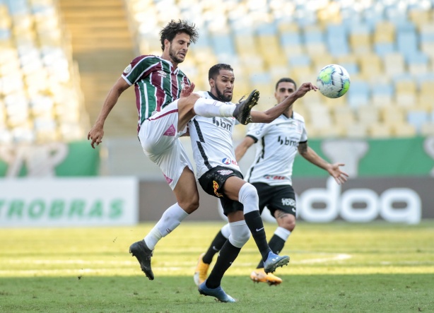 Volante Hudson, do Fluminense, acredita em um jogo disputado contra o Corinthians na quarta-feira