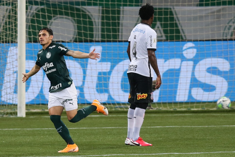Corinthians foi superado com faclidade pelo Palmeiras no Allianz Parque