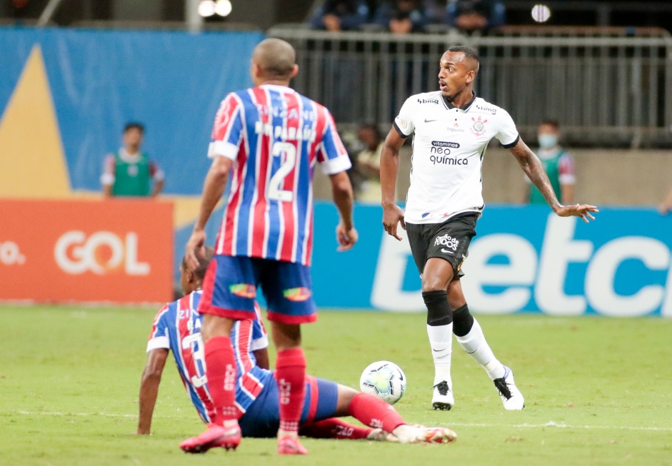 Raul enfim estreou na equipe de cima do Corinthians