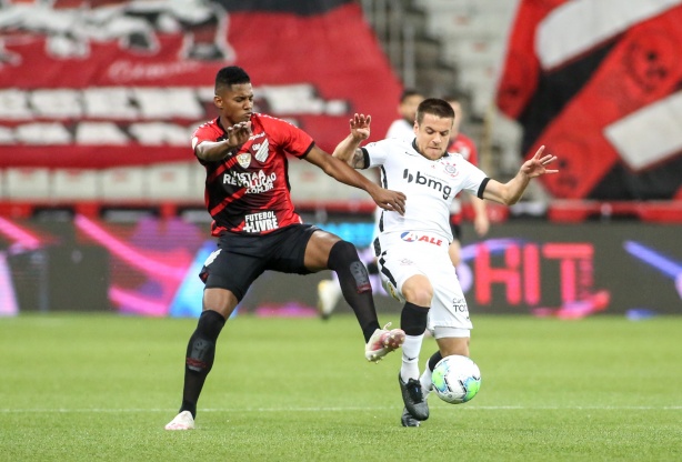 Partida entre Corinthians e Athletico Paranaense foi adiada
