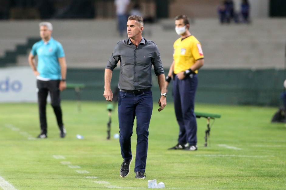 Vagner Mancini ainda acredita na classificao do Corinthians para a Libertadores 2021