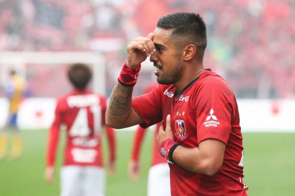 Léo Souza fecha contrato com expressivo clube chinês por cinco temporadas