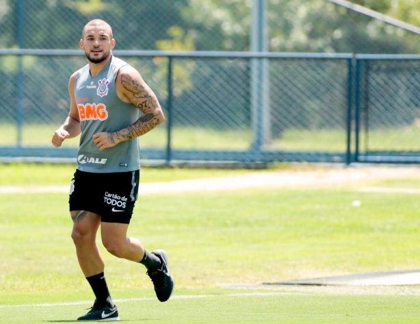 André Luis  foi um dos atletas anunciados pelo Cuiabá depois de deixar o Corinthians