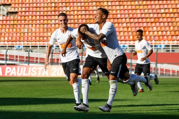 Meia do Corinthians é o melhor jogador sub-23 do Paulistão; veja