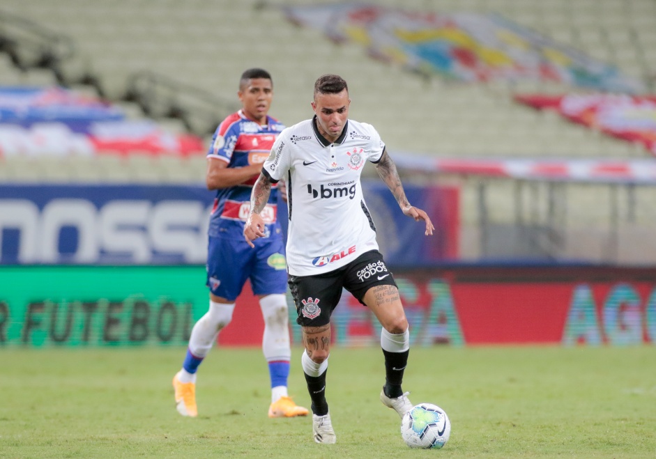 A última vez que Luan foi titular do Corinthians foi no início de dezembro de 2020, contra o Fortaleza