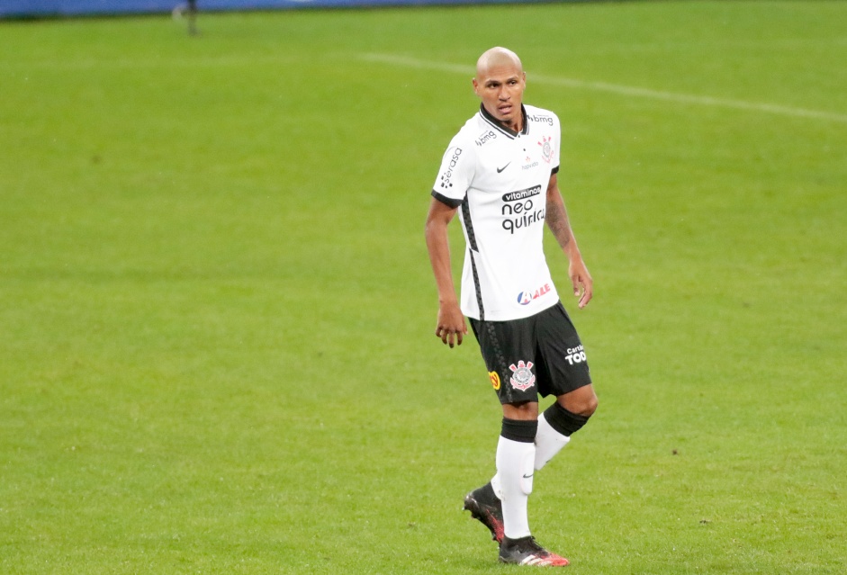 Antony estreou contra o Palmeiras e pode ser contratado em definitivo pelo Timão