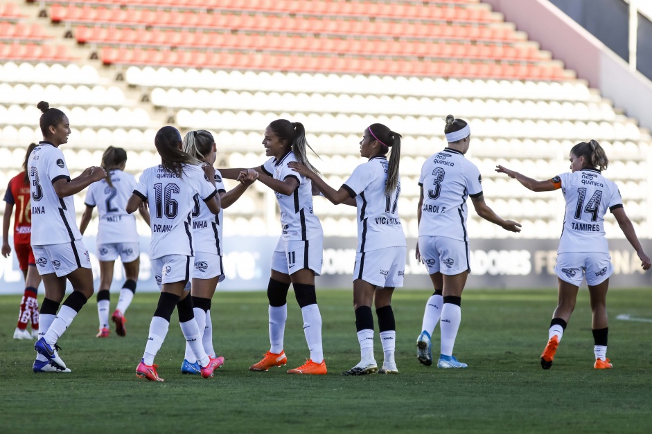 O desempenho do Corinthians na edio 2020 fez o time entrar para a histria da Libertadores Feminina