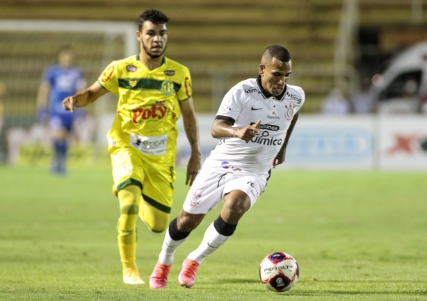 Corinthians teve atuação muito abaixo da média na vitória sobre o Mirassol