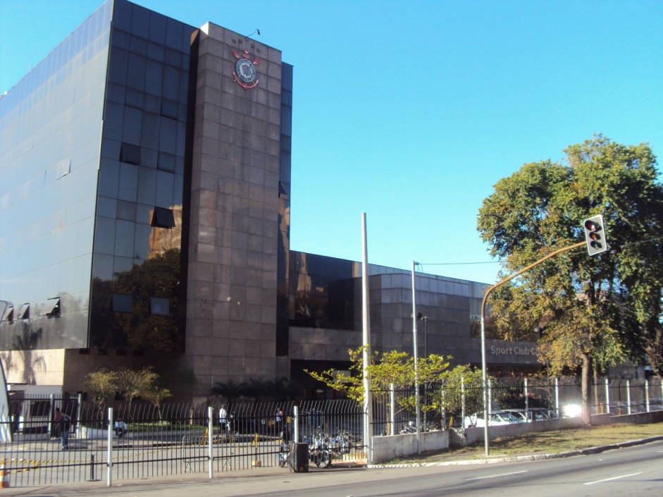 Conselho do Corinthians define que reunião para votar balanços será online