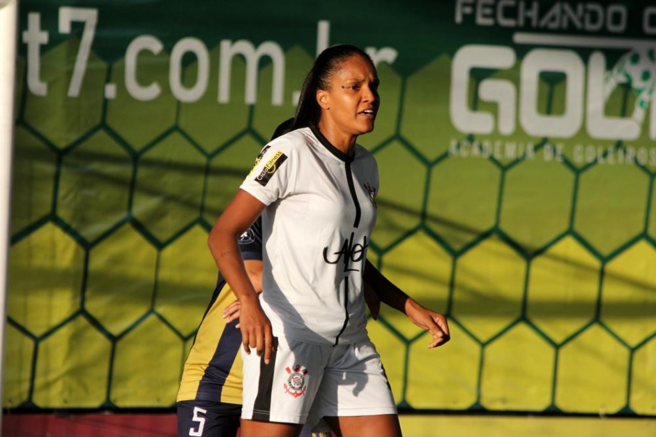 Aninha, atleta do Fut7 do Corinthians, promove ao solidria