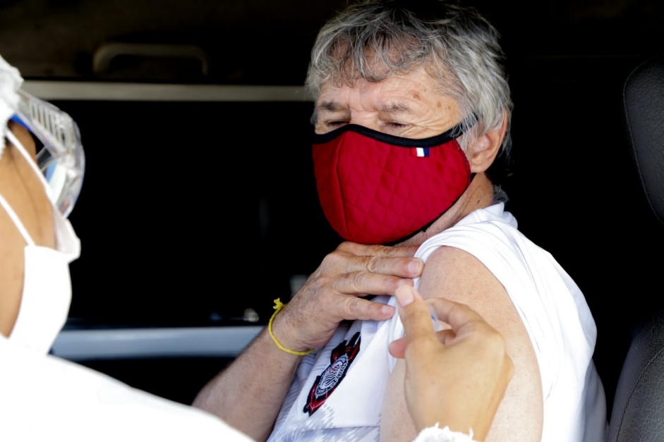 Neo Química Arena registra 96 doses de vacina aplicadas neste sábado