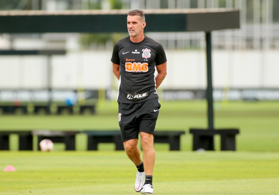 Vagner Mancini no gostou do futebol apresentado pelo Corinthians contra o Retr-PE