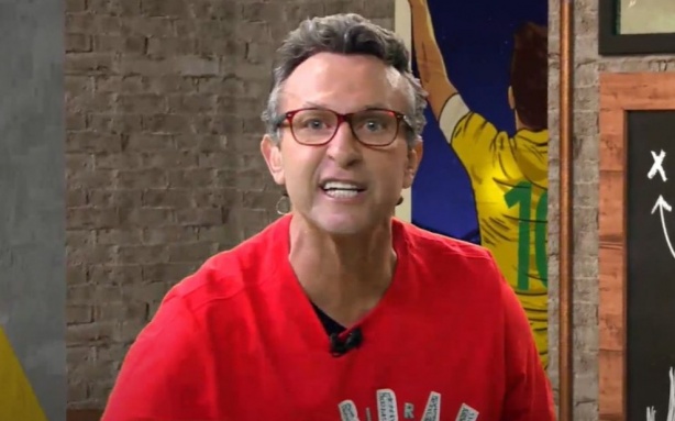 Neto refor�a indigna��o com d�vida quase bilion�ria do Corinthians
