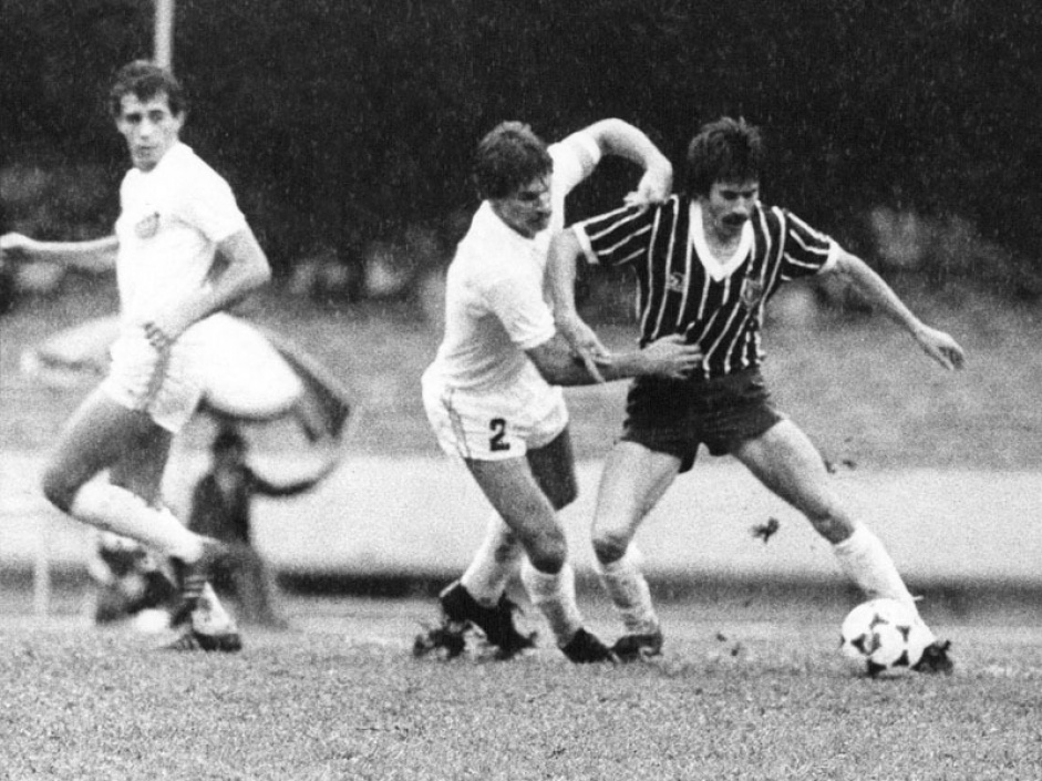 Zenon defendeu o Corinthians de 1981 a 1986 - o meia marcou 60 gols no perodo