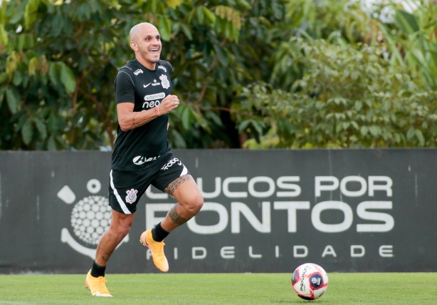 O Corinthians voltou a treinar na manh� de quinta-feira no CT Joaquim Grava