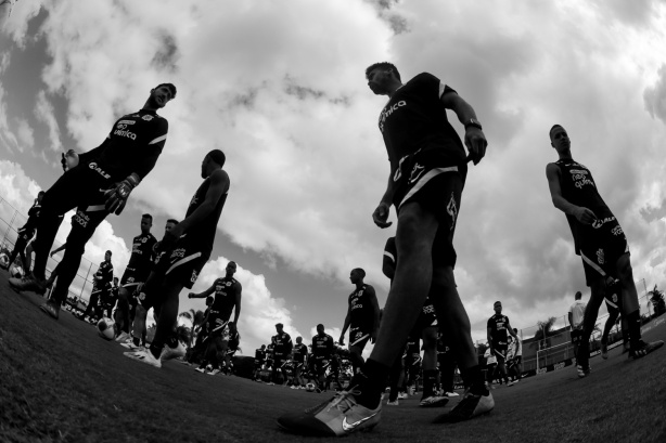 Corinthians voltou a treinar no CT Joaquim Grava nesta sexta-feira