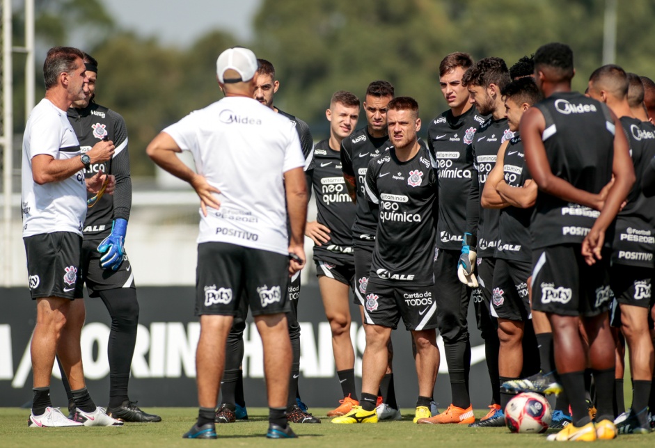 Corinthians encerrou a semana de treinos neste sbado