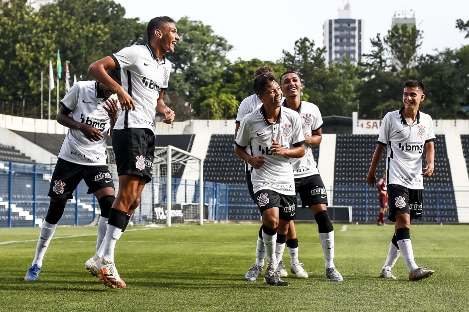 Corinthians ocupa a stima colocao do Brasileiro Sub-17