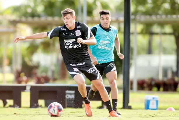 Al�m de Piton, Roni tamb�m foi relembrado pelo treinador Daniel Magalh�es