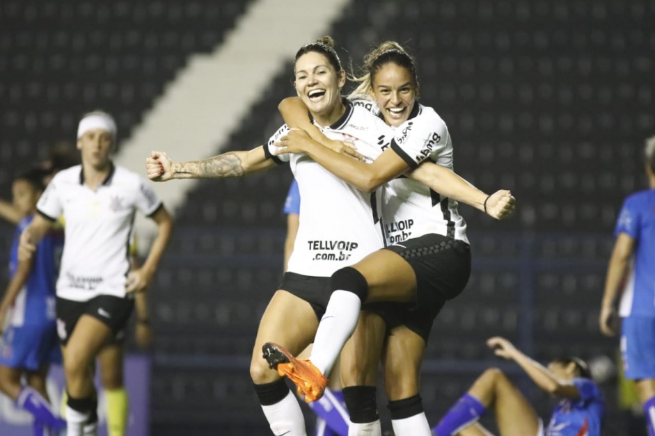 Corinthians estreia com vitória sobre Napoli no Brasileirão Feminino