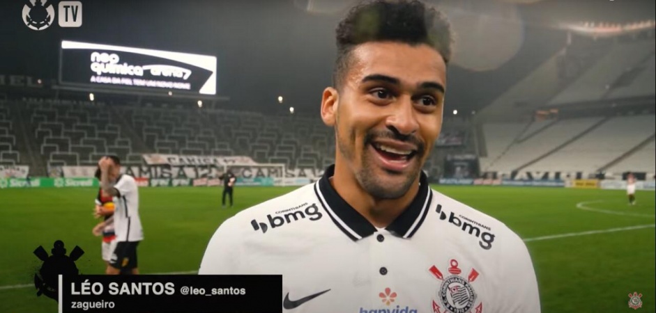 Léo Santos voltou a jogar pelo Corinthians depois de dois anos