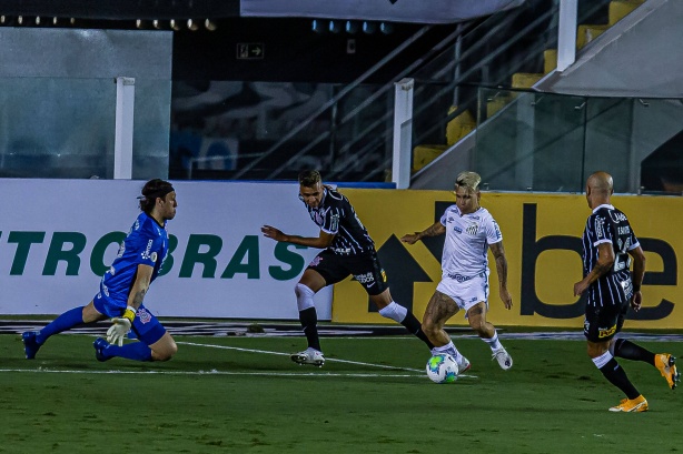 Santos 0 x 2 Corinthians - 25/04/2021 - Campeonato Paulista 