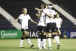 Corinthians supera inferioridade num�rica, vence o Botafogo e retoma lideran�a do Brasileiro
