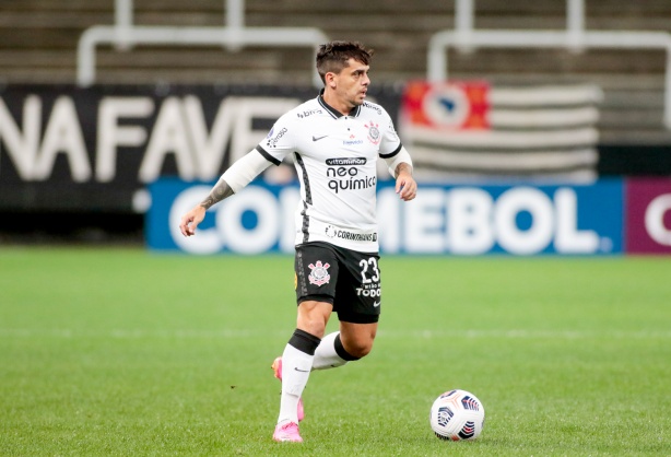 Fagner projetou o clássico do Corinthians contra o São Paulo