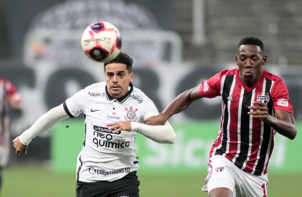 Corinthians empatou com o São Paulo neste domingo