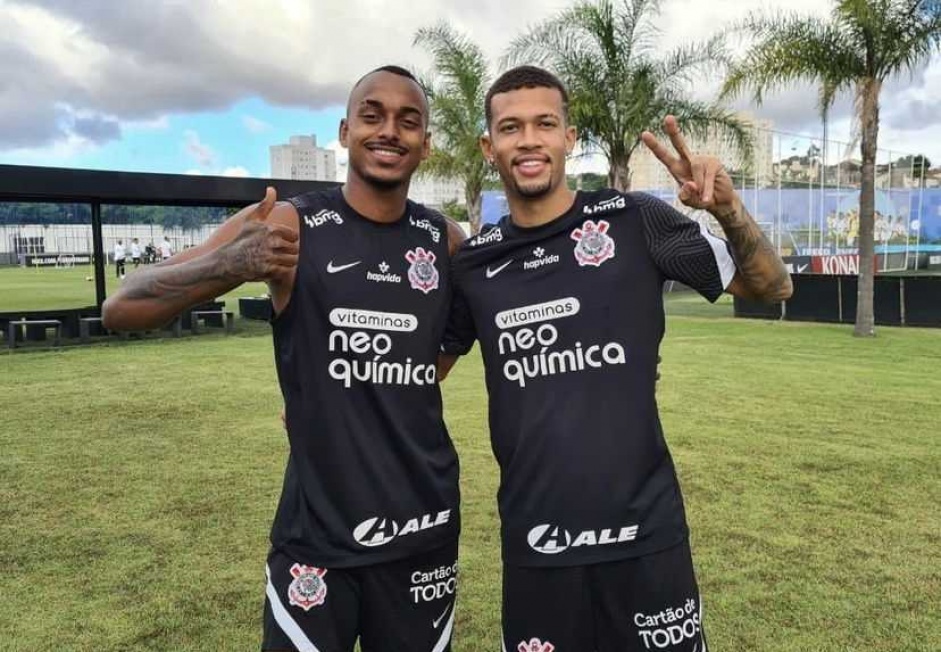 Raul Gustavo e Joo Victor juntos no CT do Corinthians; dupla passou recentemente pela Inter de Limeira, rival desta tarde