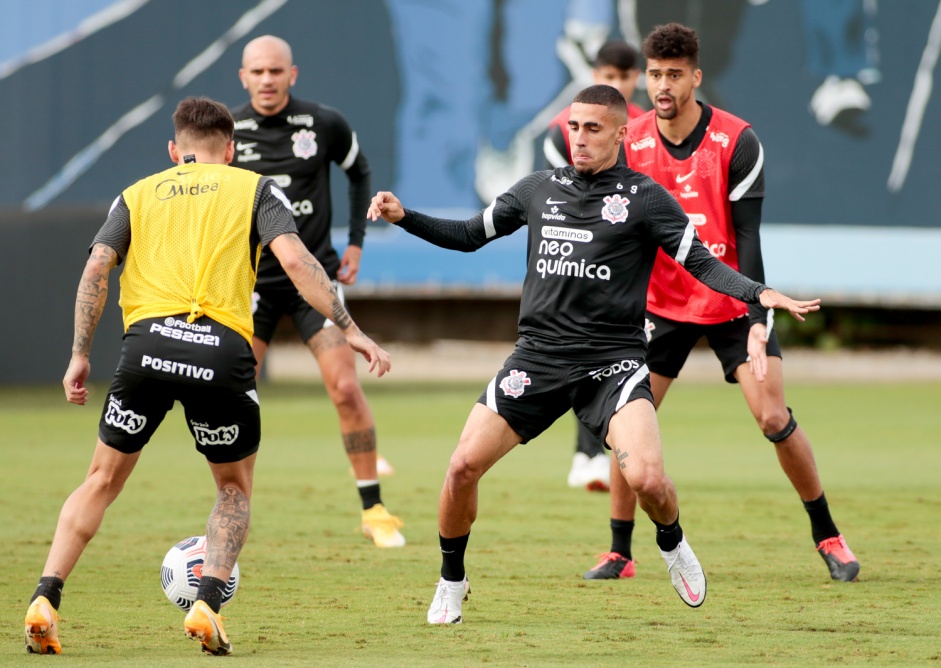 Corinthians voltou a treinar no CT Joaquim Grava na manh desta tera-feira